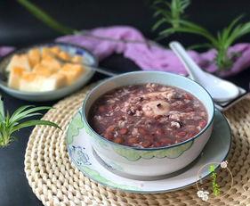 吃瓜群众早餐视频,跟随吃瓜群众探寻美食奥秘